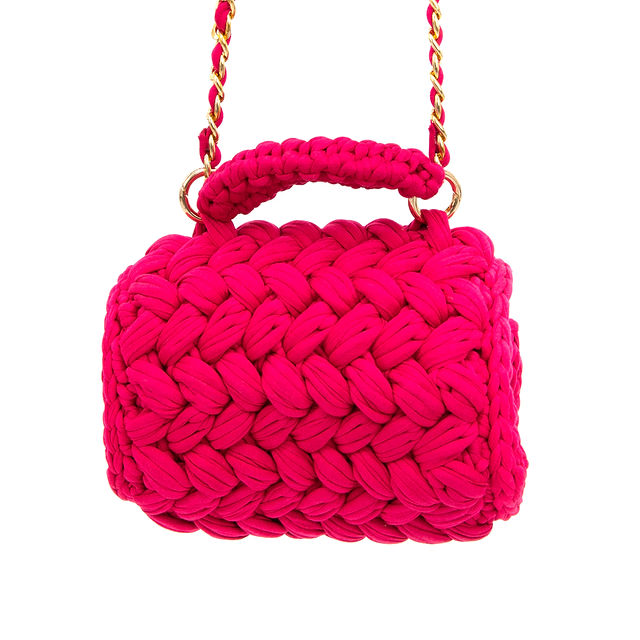 Knitted pink rectangular shoulder bag | BeautyLine Fashion BV