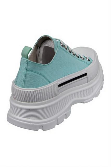 Sneaker Trendy licht blauw | BeautyLine Fashion BV
