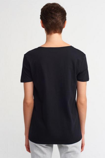 T-shirt met V-hals zwart | BeautyLine Fashion BV