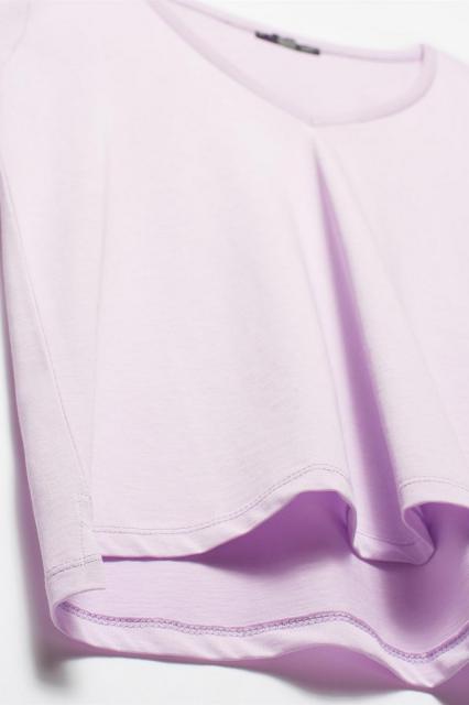 Lilac shirt with v-neck | BeautyLine Fashion BV