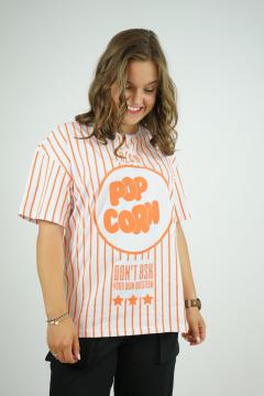 T-shirt popcorn oranje