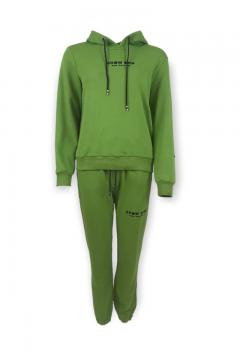 Leisure suit Sonesta Show Off green | leisure suit