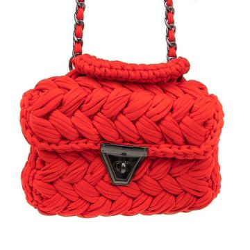 Knitted red rectangular shoulder bag